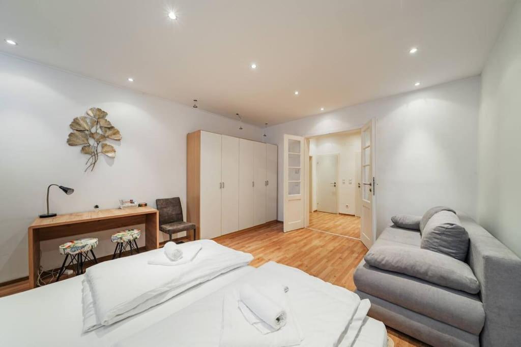 City Belvedere Apartament *
